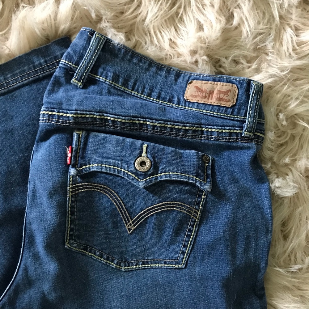Levi’s women’s capri jeans size 16